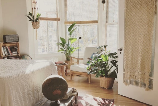 Design_A_Guest_Bedroom_That_Feels_Warm_And_Inviting_OLIVIA_ROCCO_Blog_Post
