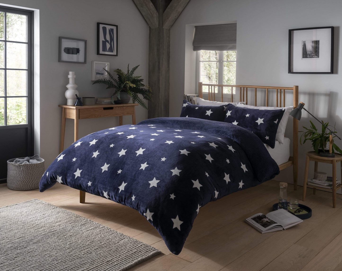 Dreamin Stars Luxurious Reversible Teddy Duvet Cover Set Super Soft Faux Fur Plush Bedding for Winter Nights Available in Single Double and King Sizes by OLIVIA ROCCO SINGLE / NAVY Duvet Cover