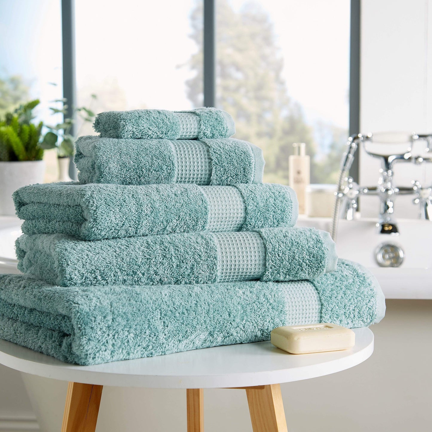 Luxe Egyptian Ultra-Soft Cotton Towels 700GSM High Absorbency Plush Spa Face Cloths Hand Towels Bath Towels XL Bath Sheets OEKO-TEX Certified by OLIVIA ROCCO Towels