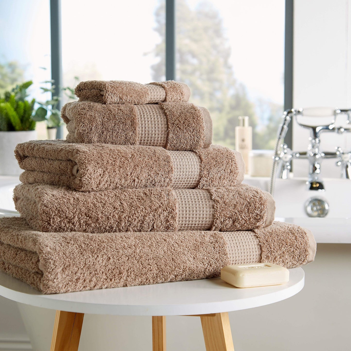 Luxe Egyptian Ultra-Soft Cotton Towels 700GSM High Absorbency Plush Spa Face Cloths Hand Towels Bath Towels XL Bath Sheets OEKO-TEX Certified by OLIVIA ROCCO Towels