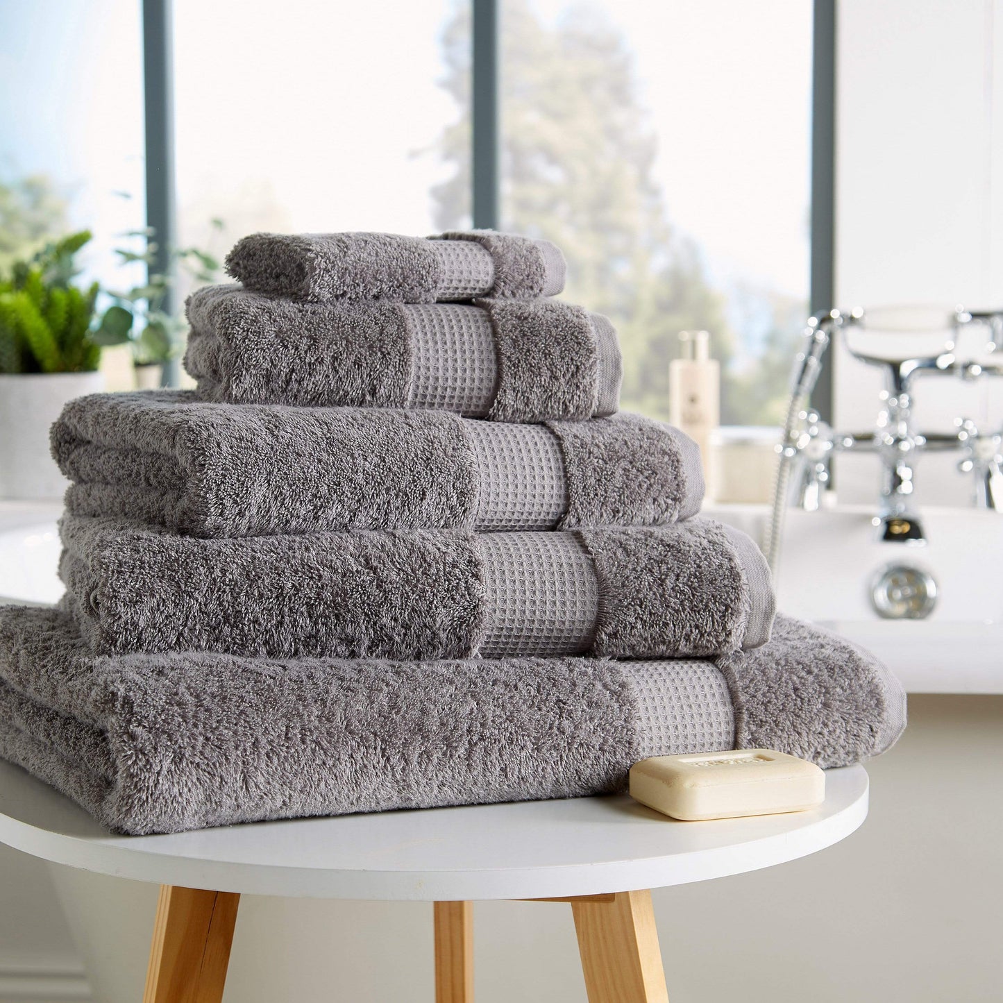 Luxe Egyptian Ultra-Soft Cotton Towels 700GSM High Absorbency Plush Spa Face Cloths Hand Towels Bath Towels XL Bath Sheets OEKO-TEX Certified by OLIVIA ROCCO Towels