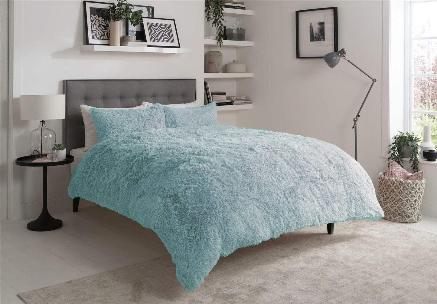 Snuggle & Cuddle Faux Fur Duvet Set for Winter Comfort Extra Soft Bedding with OEKO-TEX Certification Available in Multiple Sizes and Elegant Colours by OLIVIA ROCCO SINGLE / DUCKEGG Duvet Cover