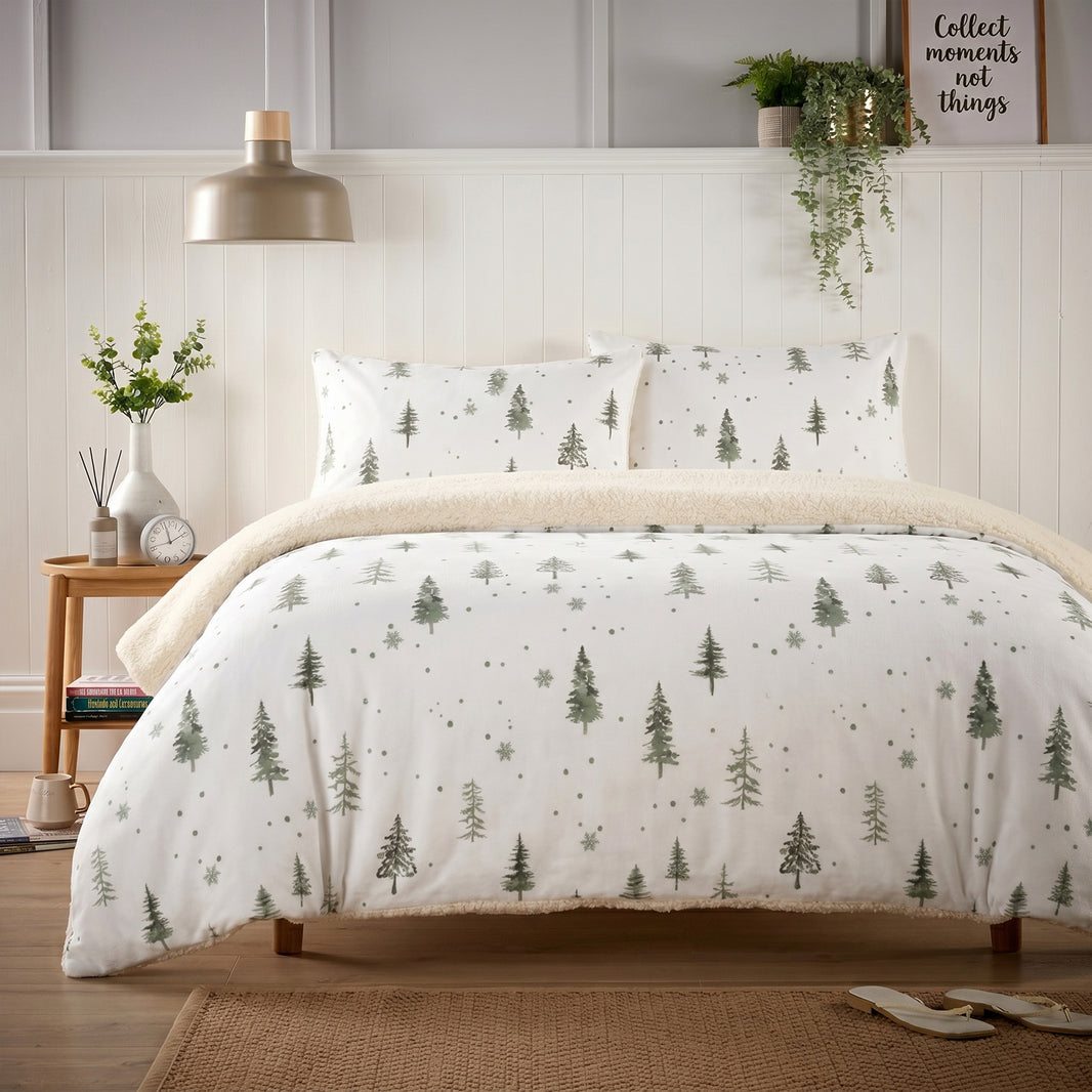 OLIVIA ROCCO St Moritz Teddy Fleece Reversible Duvet Set with Pillowcases