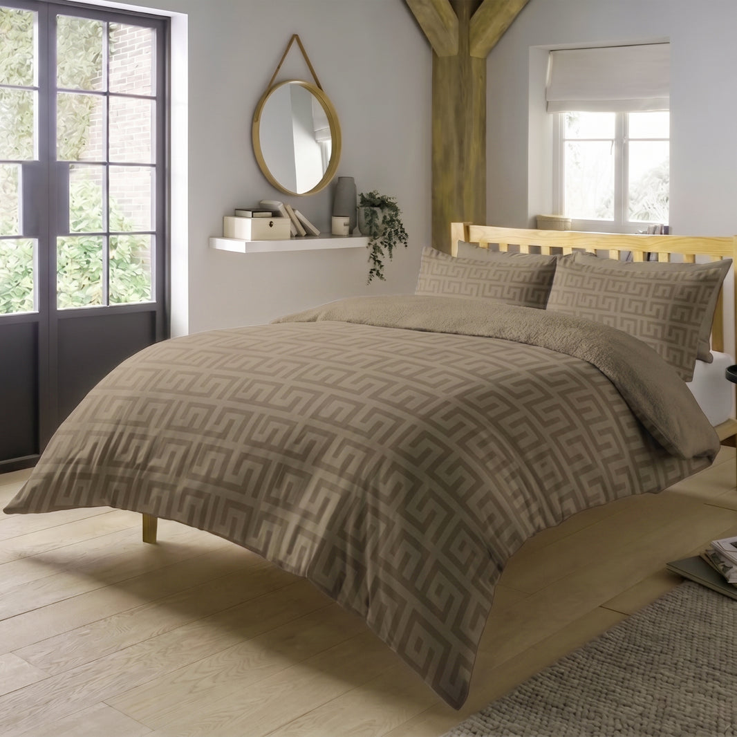 OLIVIA ROCCO Milano Teddy Fleece Duvet Cover Set Super Soft Warm Cosy with Pillowcases