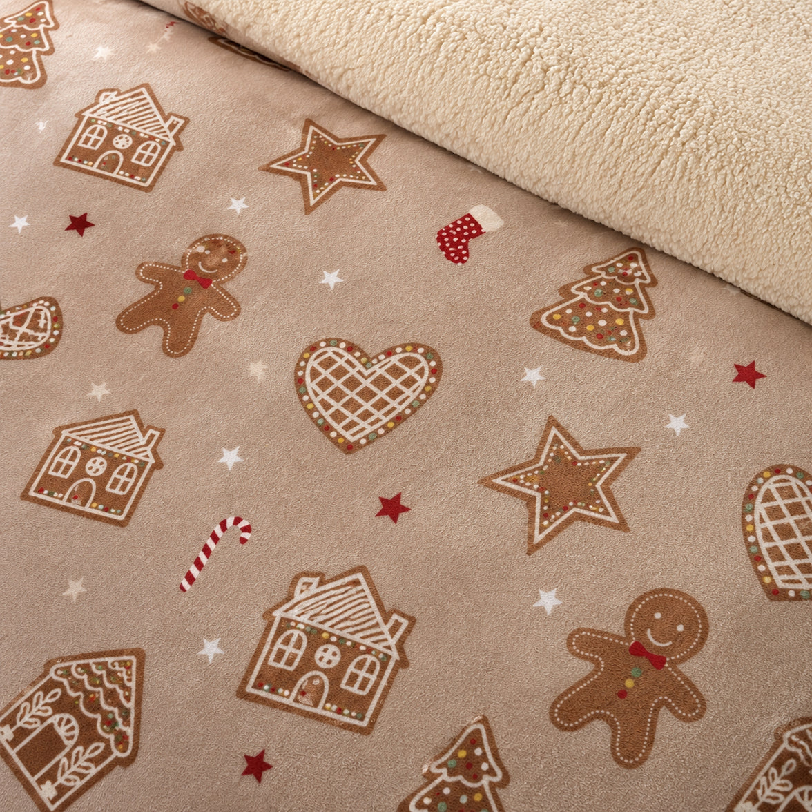 OLIVIA ROCCO Ginger Bread & Candy Canes Teddy Fleece Reversible Duvet Set with Pillowcases