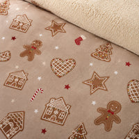 OLIVIA ROCCO Ginger Bread & Candy Canes Teddy Fleece Reversible Duvet Set with Pillowcases