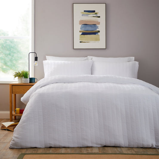 Belgravia White Cotton Rich Duvet Cover Set with Pillowcases Soft Easy Care Modern Quilt Bedding Bed Linen Set by OLIVIA ROCCO SINGLE Duvet Cover
