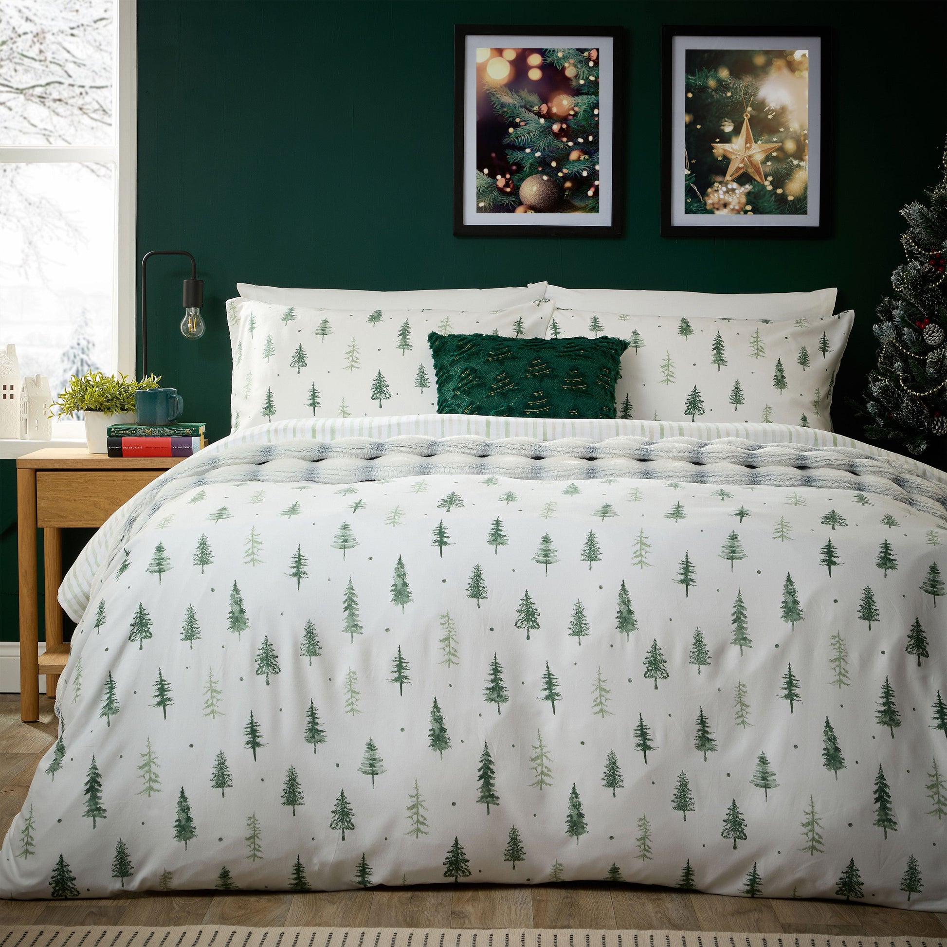 Christmas Duvet Cover Set Festive Bedding Quilt Cover Xmas with Pillowcases Reversible Design Easy Care Bed Linen Sets by Olivia Rocco St Moritz Green / SINGLE Duvet Cover