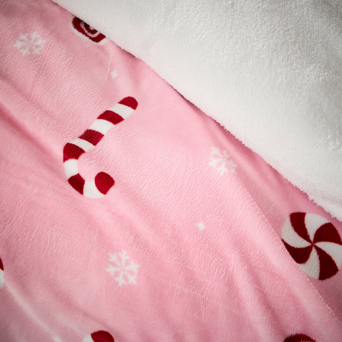 Candy Cane Teddy Fleece Duvet Cover Set Quilt Cover Cosy Bedding with Pillowcases Super Soft Easy Care Bed Linen Sets by Olivia Rocco Duvet Cover