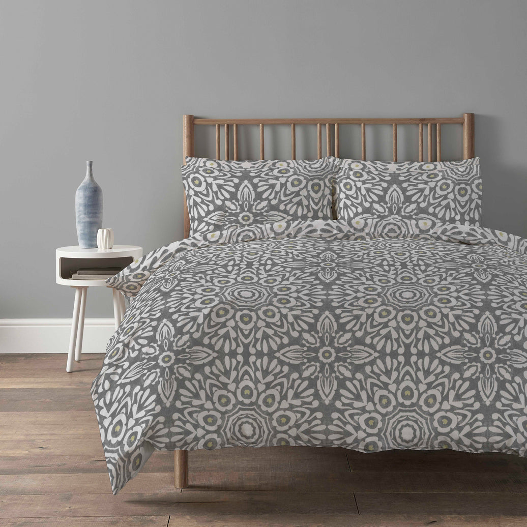 Alhambra Grey Duvet Cover Set Easy Care Quilt Bedding with Pillow Cases Modern Geometric Printed Soft Bed Linen by OLIVIA ROCCO SINGLE / ALHAMBRA GREY Duvet Cover