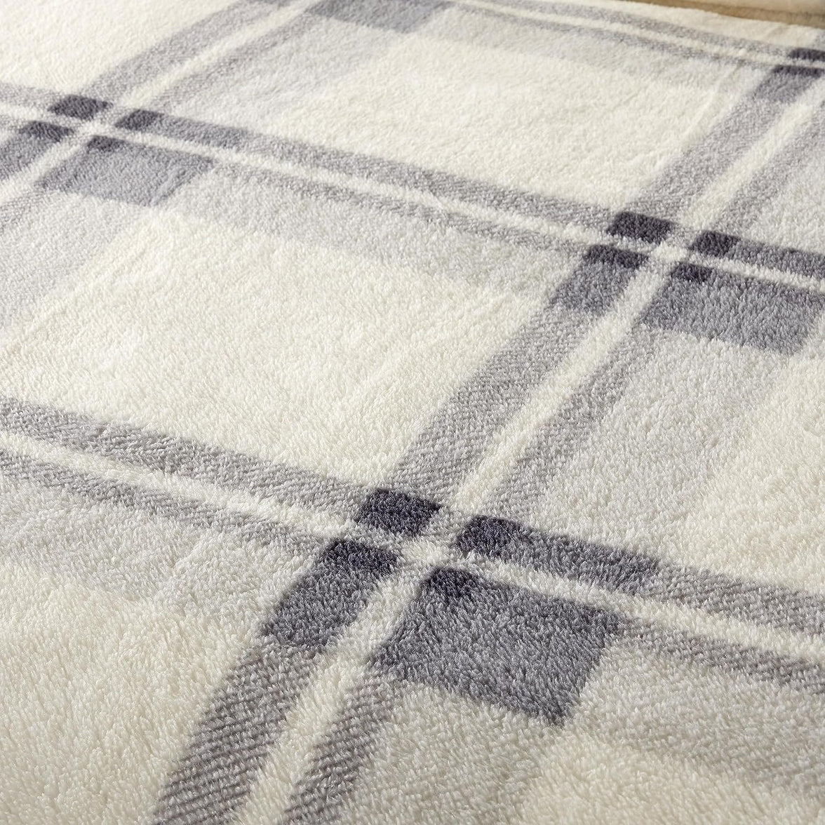 Orkney Check Fleece Duvet Set Grey Green Super Soft Luxurious Bedding Single Double King with Pillowcases Perfect for Winter Nights by OLIVIA ROCCO Duvet Cover