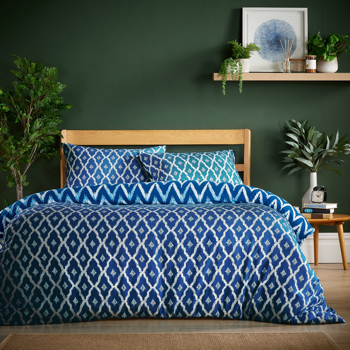 Madiera Sapphire Super Soft Flannel Duvet Cover Set with Pillowcases Warm & Cosy Quilt Bedding in Multiple Sizes Available by OLIVIA ROCCO SINGLE / MADIERA SAPPHIRE Duvet Cover