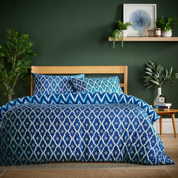 Madiera Sapphire Super Soft Flannel Duvet Cover Set with Pillowcases Warm & Cosy Quilt Bedding in Multiple Sizes Available by OLIVIA ROCCO SINGLE / MADIERA SAPPHIRE Duvet Cover