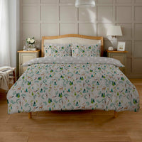Snowy Reindeers Reversible Duvet Cover Set with Pillowcases Soft Polycotton Quilt Bedding for Year-Round Comfort by OLIVIA ROCCO SINGLE Duvet Cover