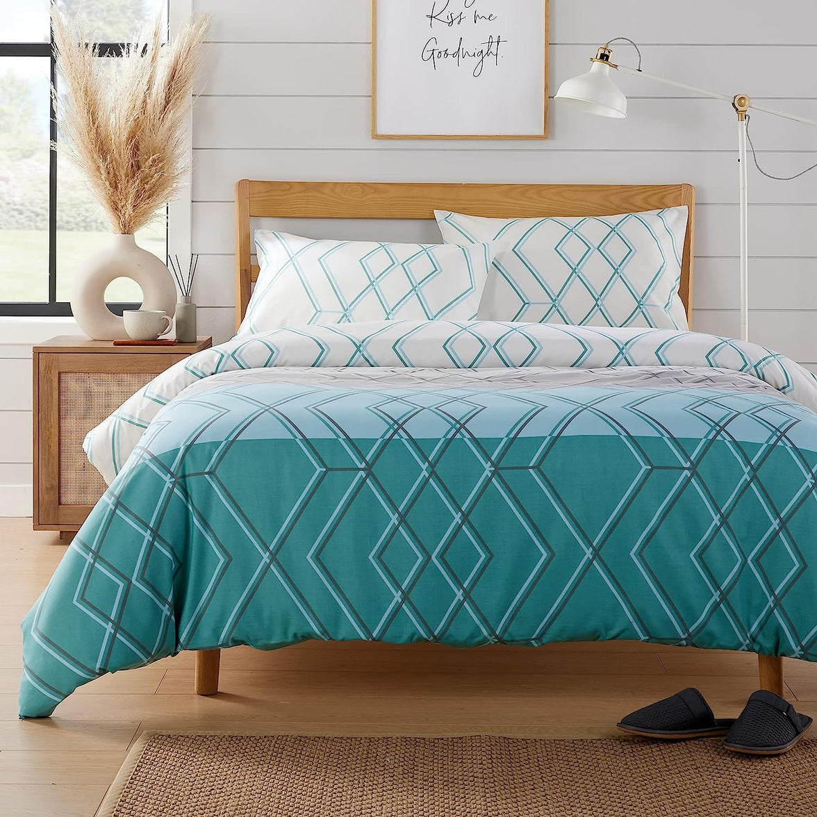 Havanna Geo Reversible Luxury Cotton Blend Duvet Cover Set with Pillowcases in Pink and Teal Single Double King by OLIVIA ROCCO SINGLE / TEAL Duvet Cover