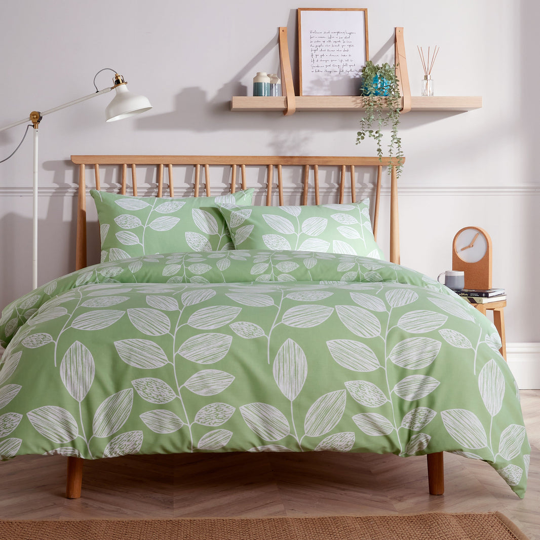 Leaf Print Reversible Cotton Rich Duvet Cover Set with Pillowcases Nature Inspired Bedding in Black and Gray All Sizes OEKO-TEX Certified by OLIVIA ROCCO SINGLE / SAGE GREEN Duvet Cover