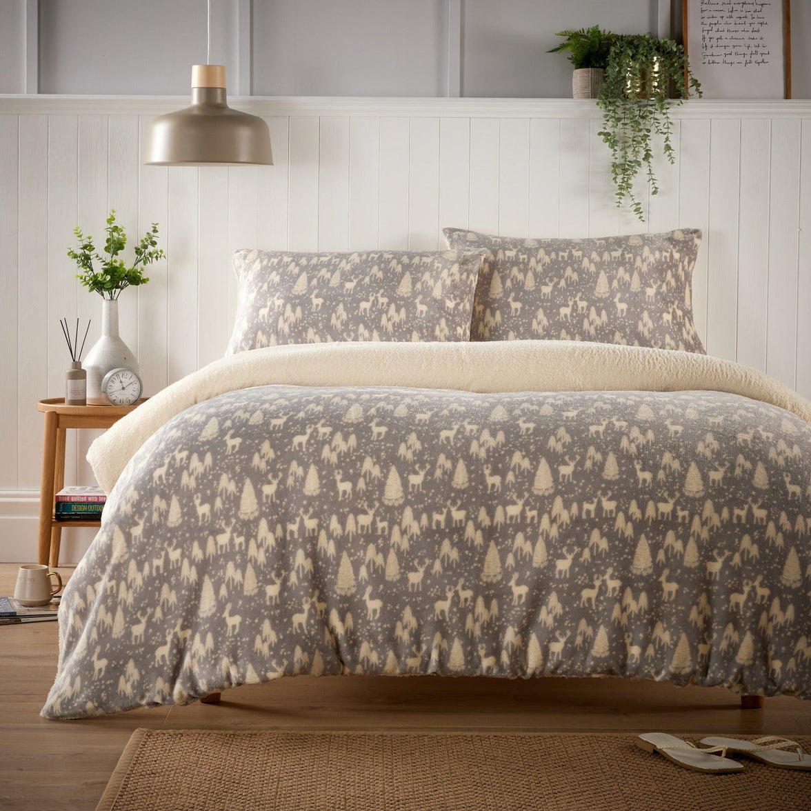 Woodland Animals Teddy Fleece Duvet Set with Reversible Sherpa Winter Bedding Comforter in Single Double King Sizes by OLIVIA ROCCO SINGLE / WOODLAND ANIMALS Duvet Cover