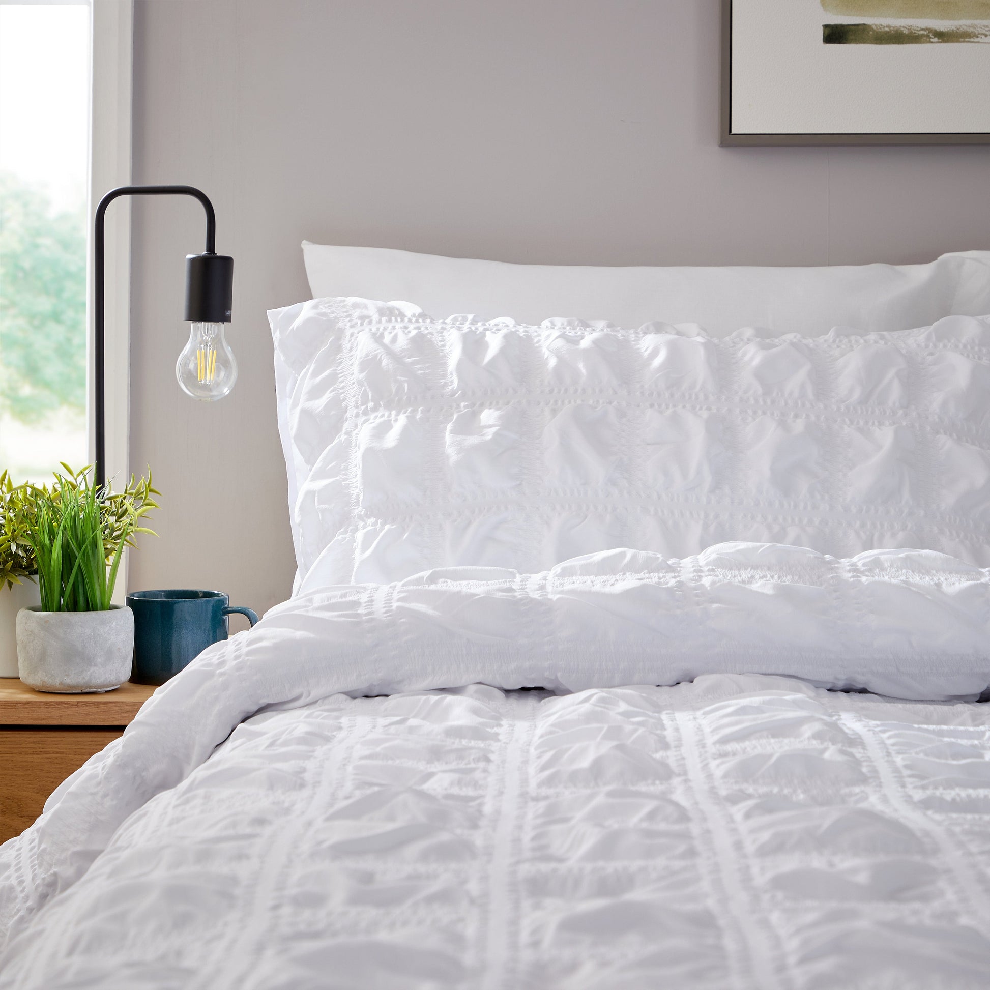 Soho White Cotton Rich Duvet Cover Set with Pillowcases Quilted Super Soft Easy Care Bedding Bed Linen Set by OLIVIA ROCCO Duvet Cover