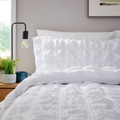 Soho White Cotton Rich Duvet Cover Set with Pillowcases Quilted Super Soft Easy Care Bedding Bed Linen Set by OLIVIA ROCCO Duvet Cover