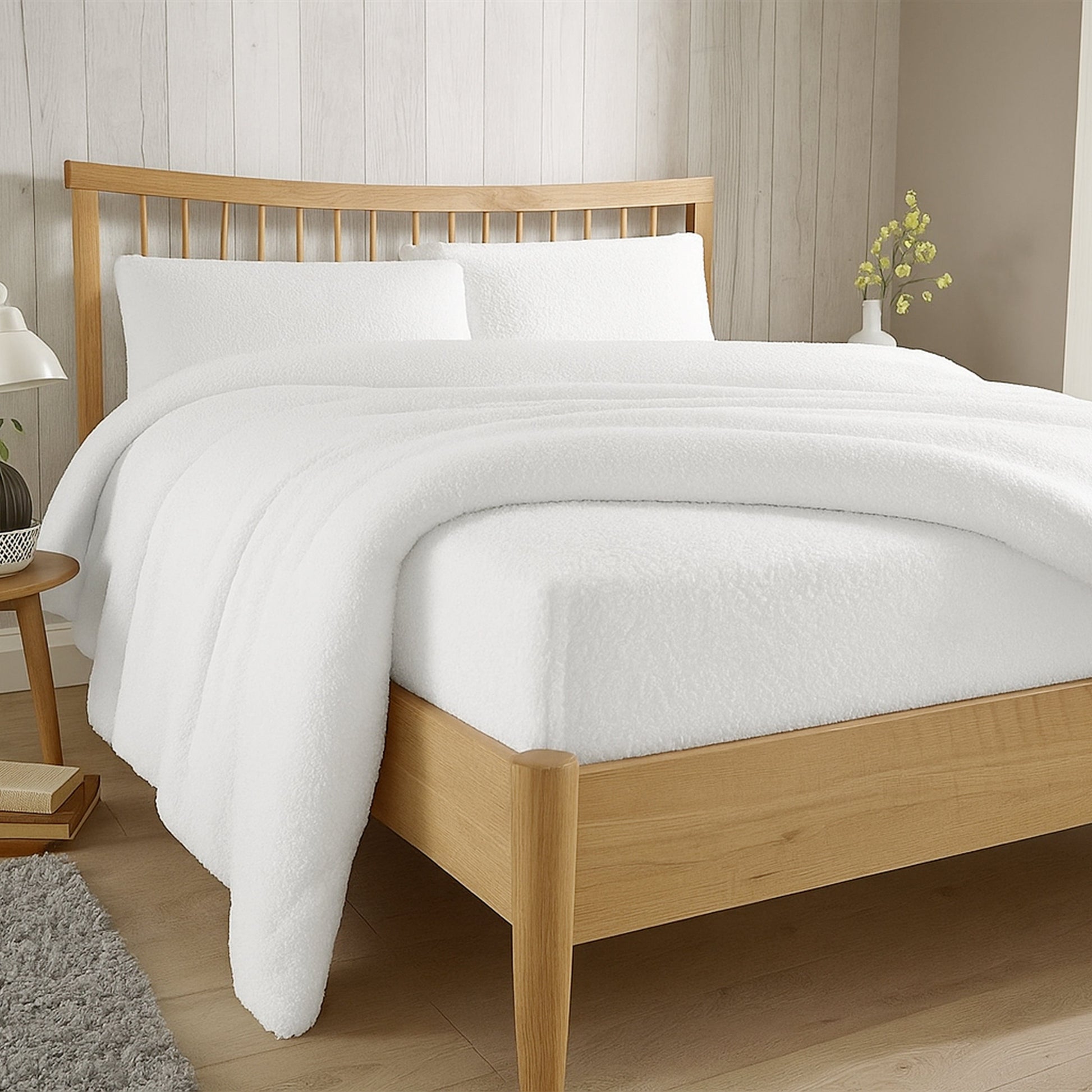 Teddy Fleece Extra Deep Fitted Sheet Plush Super Soft Warm Bedding for Winter Snug Fit Elastic Edges Multiple Sizes Stylish Colours Fluffy Bedding by OLIVIA ROCCO WHITE / SINGLE Fitted Sheet
