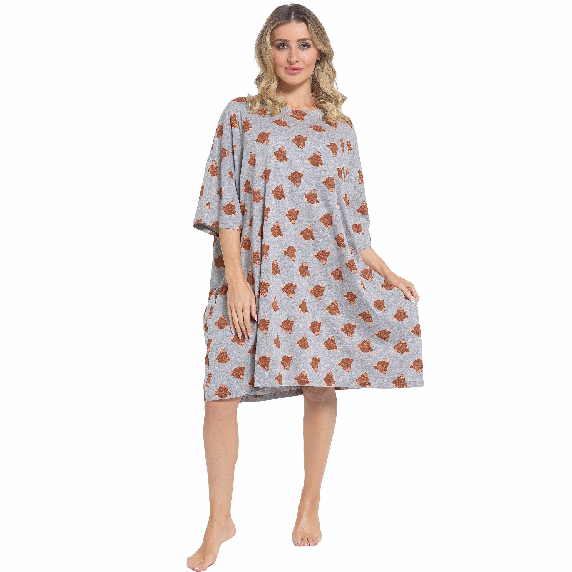 Women's Highland Cow Cream Baggy Nighty Dress Oversized T-Shirt Nighties 100% Cotton Short Sleeved Nightshirt for Ladies by Daisy Dreamer HIGHLAND COW Daisy Dreamer Night Dress