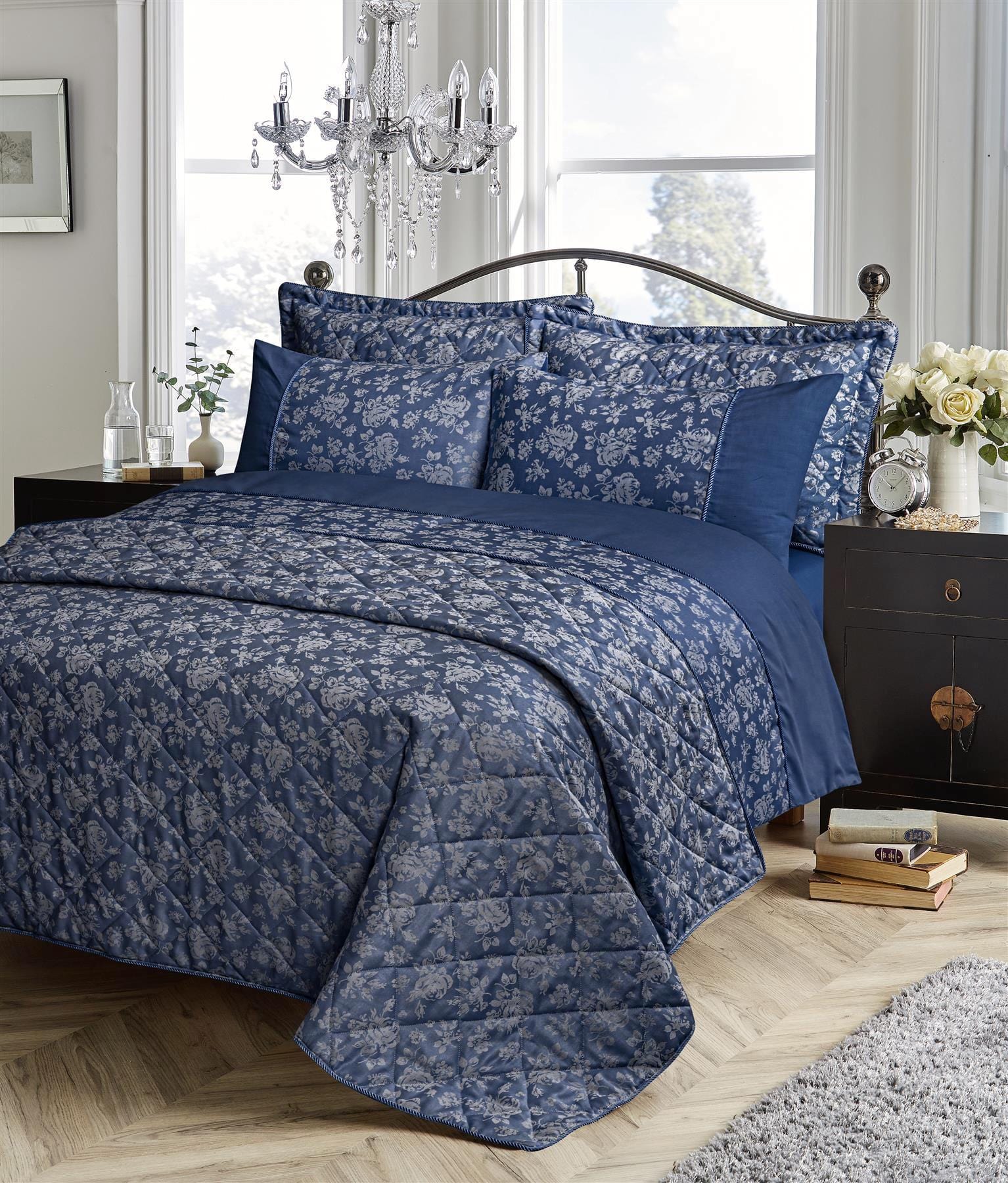 Kew Hand Woven Jacquard Cotton Quilt Cover Duvet Sets & Bedspreads Luxurious Cotton Rich Bedding with Exquisite Design Available in All Sizes by OLIVIA ROCCO SINGLE / NAVY Duvet Cover
