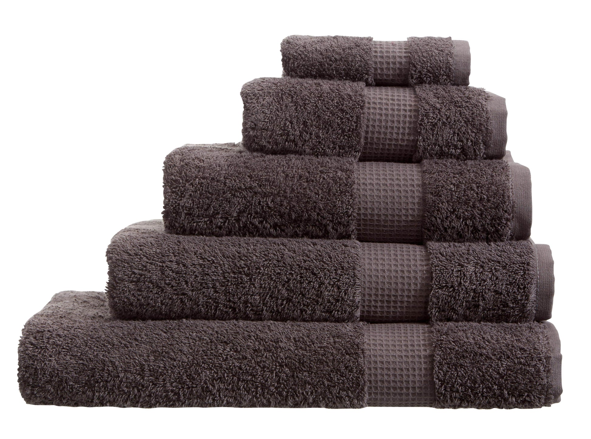 https://www.oliviarocco.com/cdn/shop/products/luxe-collection-700gsm-towel-olivia-rocco-towel-28614390415432.jpg?v=1663038092&width=1946