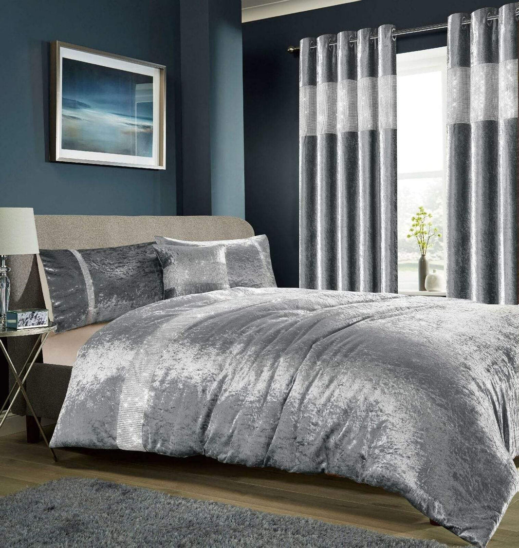 Diamante Crushed Velvet Duvet Set Breathable Luxurious OEKO-TEX Certified Bedding in Double King Super King Sizes Available in Silver Champagne Blush Pink by OLIVIA ROCCO DOUBLE / SILVER Duvet Cover