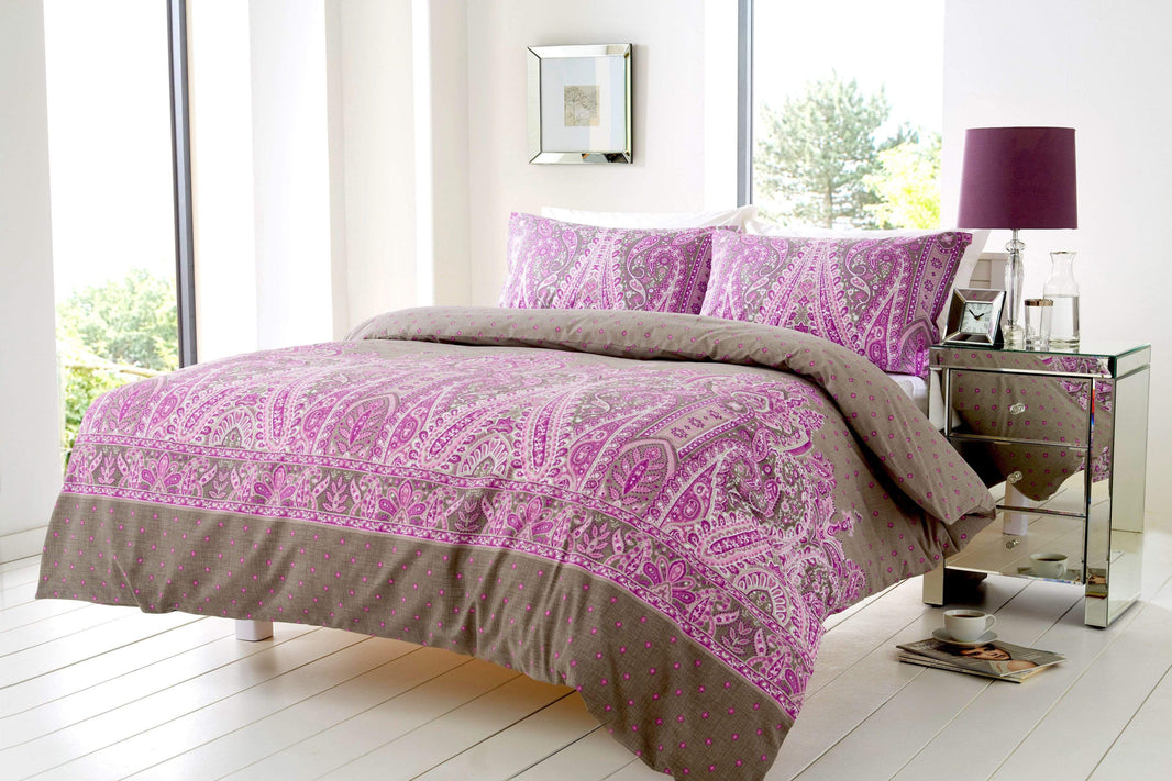 Kensington Luxury Paisley Design Cotton Rich Duvet Set Double King Sizes Bold Colours Elegant Bedroom Décor Comfortable Sleep Essentials by OLIVIA ROCCO DOUBLE / PURPLE Duvet Cover