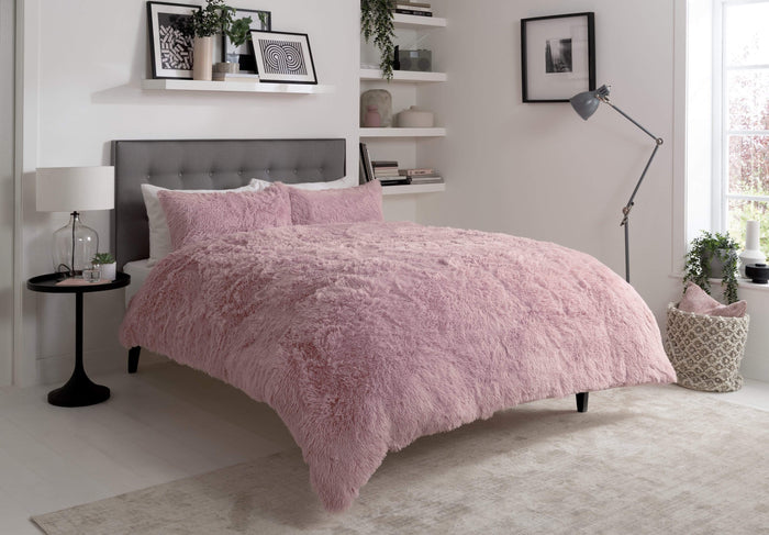 Snuggle & Cuddle Faux Fur Duvet Set for Winter Comfort Extra Soft Bedding with OEKO-TEX Certification Available in Multiple Sizes and Elegant Colours by OLIVIA ROCCO SINGLE / BLUSH PINK Duvet Cover
