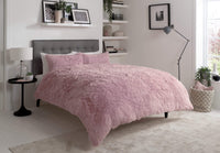 Snuggle & Cuddle Faux Fur Duvet Set for Winter Comfort Extra Soft Bedding with OEKO-TEX Certification Available in Multiple Sizes and Elegant Colours by OLIVIA ROCCO SINGLE / BLUSH PINK Duvet Cover
