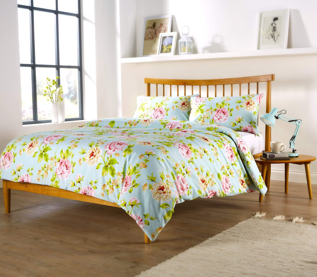 Fleur Luxurious Cotton Rich Duvet Set Soft Breathable Bedding with Elegant Design Available in Single Double King Super King Sizes by OLIVIA ROCCO SINGLE / DUCKEGG Duvet Cover