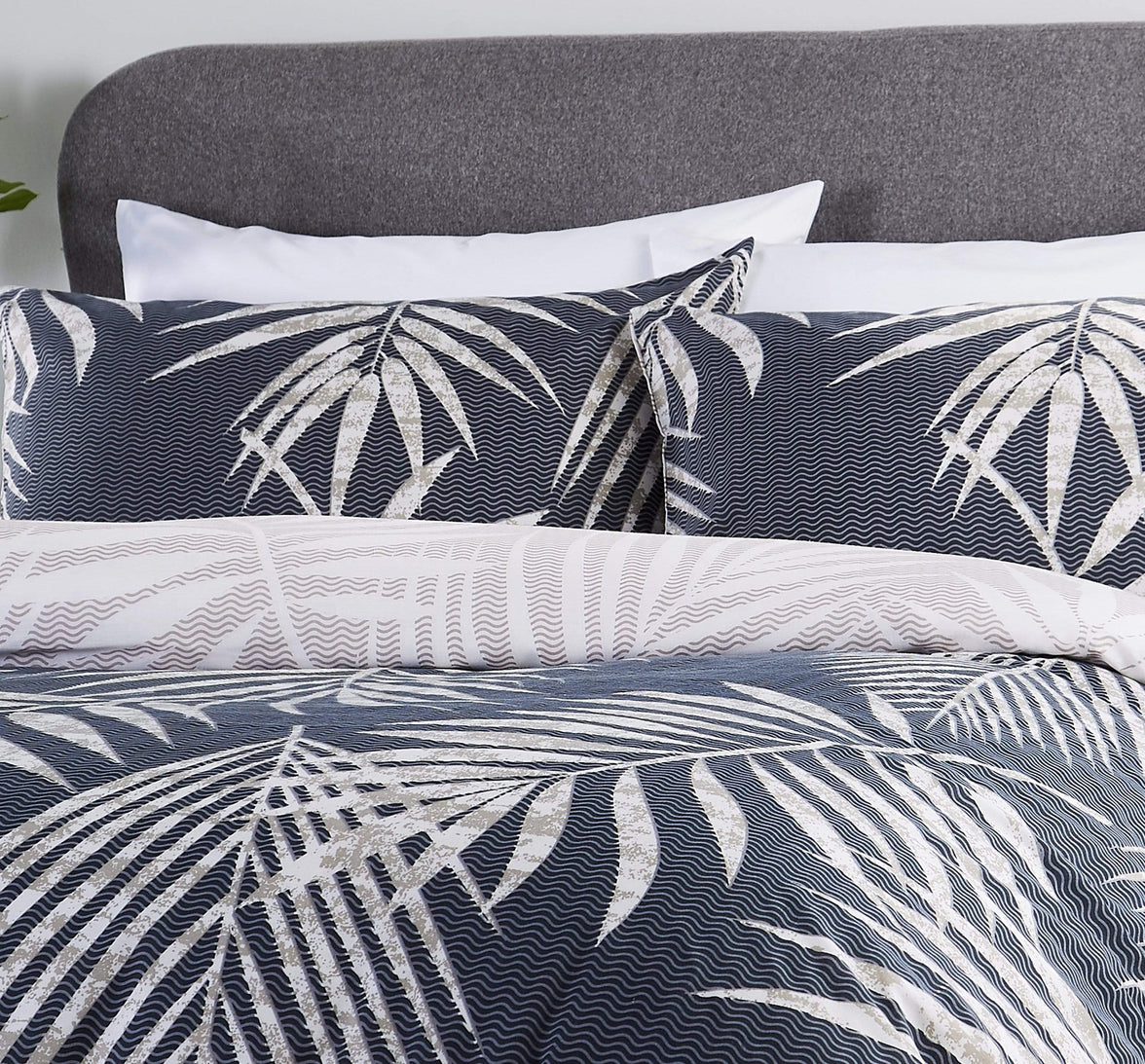 Tropical Leaf Reversible Luxurious Duvet Set Soft Cotton Rich Bedding in Single Double King Sizes with Premium Vibrant Botanical Designs by OLIVIA ROCCO Duvet Cover