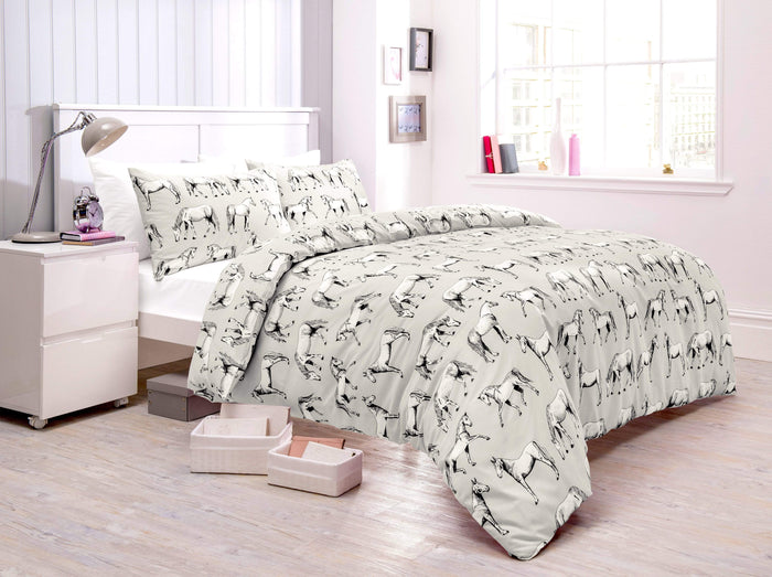 Horses Design Cotton Rich Duvet Set with Bold Colours and Luxurious Comfort Elegant Breathable Durable Bedding with Pillow Cases Available in Single and Double Sizes by OLIVIA ROCCO SINGLE / GREY Duvet Cover