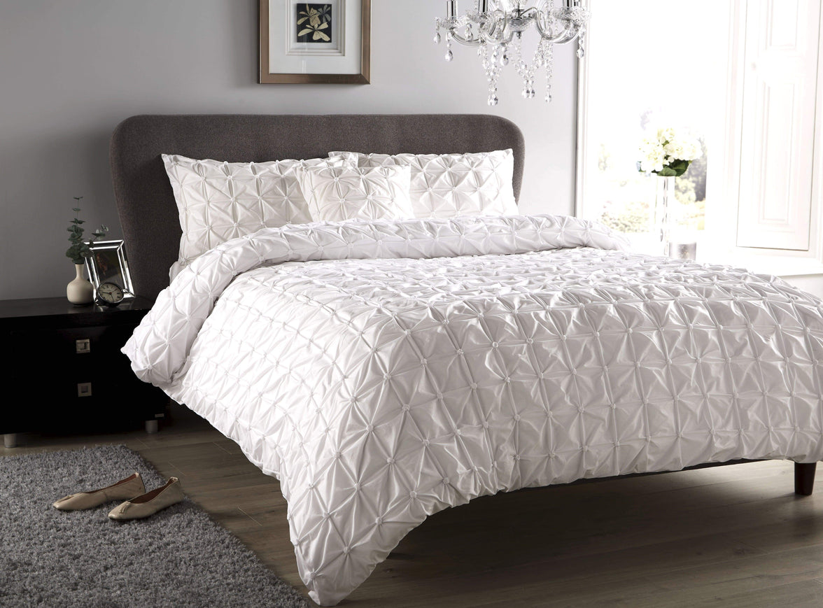 Seville Luxury Cotton-Rich Duvet Set with Handmade Pintuck Detailing Super Soft Bedding for All Sizes by OLIVIA ROCCO SINGLE / WHITE Duvet Cover