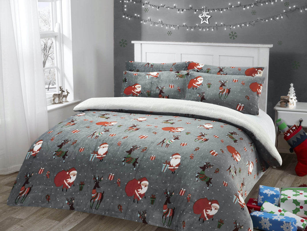 Santa Christmas Presents Reversible Teddy Fleece Duvet Cover Set Luxurious Faux Fur Bedding, Warm and Cozy Holiday Comfort OEKO-TEX Certified by OLIVIA ROCCO SINGLE Duvet Cover