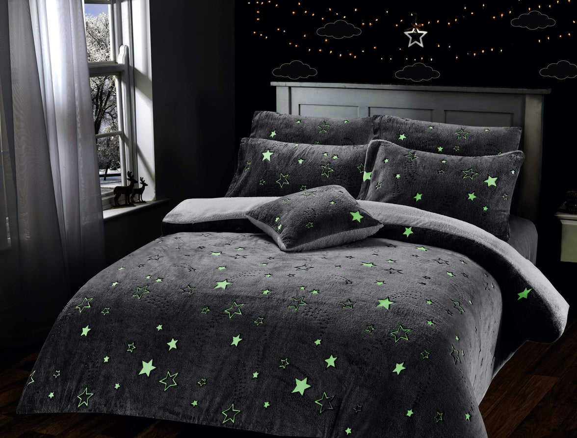 Magical Stars Glow In The Dark Teddy Fleece Kids Duvet Set Ultra Soft Bedding with Pillowcases and Bed Throw by OLIVIA ROCCO Duvet Cover