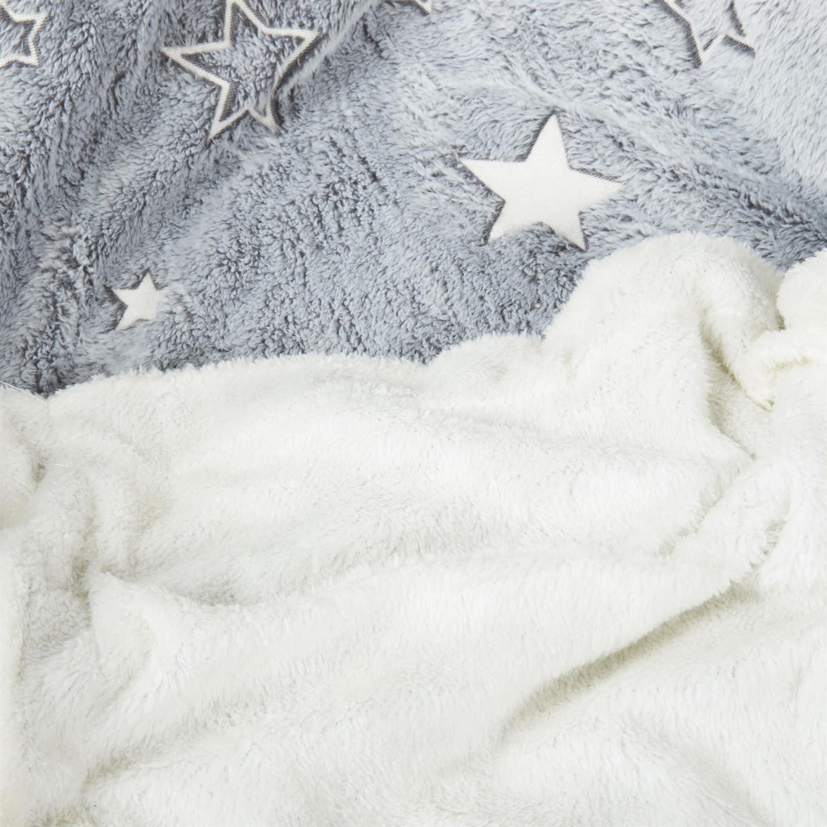 Magical Stars Glow In The Dark Teddy Fleece Kids Duvet Set Ultra Soft Bedding with Pillowcases and Bed Throw by OLIVIA ROCCO Duvet Cover