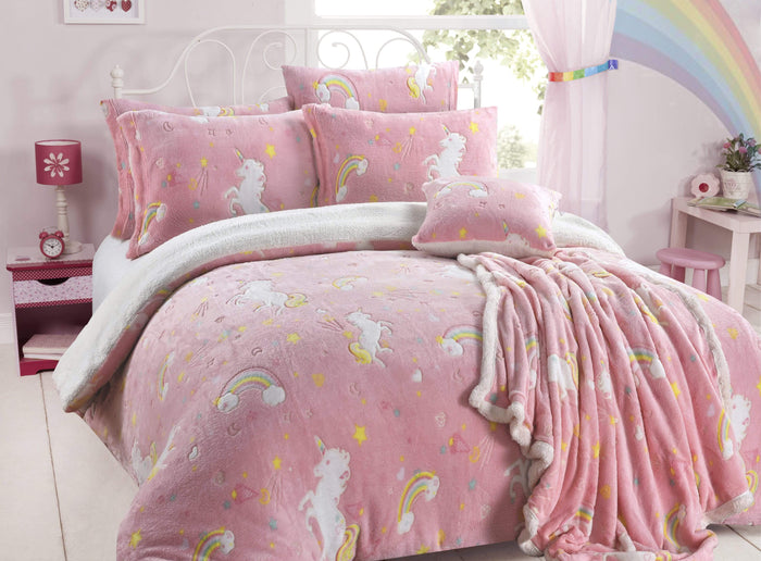 Magical Glow In The Dark Rainbow Unicorn Teddy Fleece Duvet Set for Kids Super Soft Cosy Bedding Perfect for Children's Bedrooms by OLIVIA ROCCO SINGLE Duvet Cover