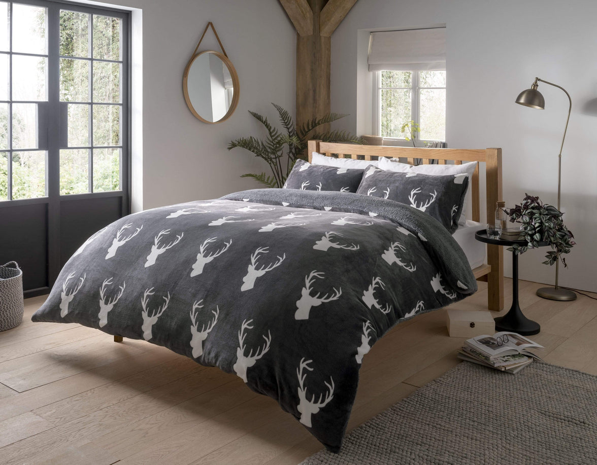Stag Reversible Teddy Faux Fur Fleece Duvet Set Super Soft Charcoal Grey Warm Bedding OEKO-TEX Certified Available in Single Double King Sizes by OLIVIA ROCCO SINGLE Duvet Cover