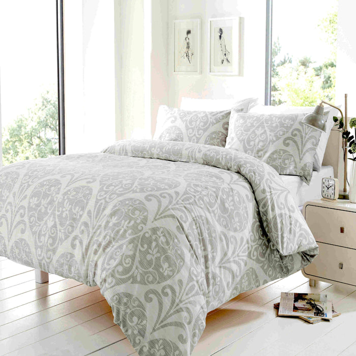Chloe Elegant Cotton-Blend Duvet Set Luxurious OEKO-TEX Bedding in Multiple Sizes and Colours for Superior Comfort by OLIVIA ROCCO SINGLE / SILVER Duvet Cover