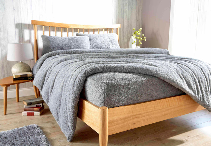 Plush Super Soft Teddy Fleece Fitted Sheet Warm Bedding for Winter Snug Fit Elastic Edges Multiple Sizes Stylish Colours Fluffy Bedding by OLIVIA ROCCO GREY / SINGLE Fitted Sheet