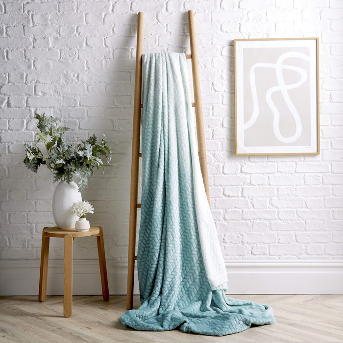 Chevron Ombre Effect Luxurious Oversized Throw Blanket Chunky Soft Fleece for Sofa or Bed All-Season Comfort in Calming Colours by OLIVIA ROCCO 150 x 200 cm / TEAL Throw