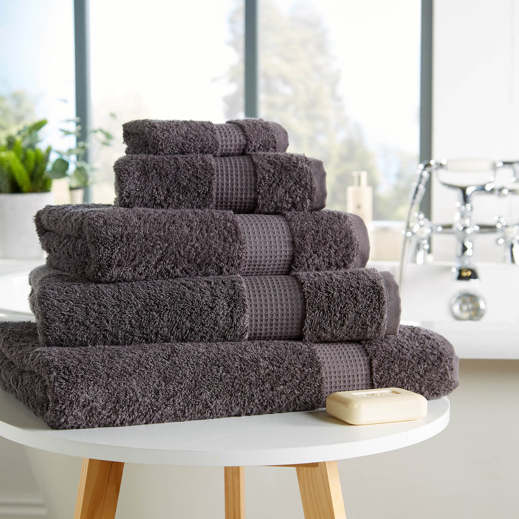 Luxe Egyptian Ultra-Soft Cotton Towels 700GSM High Absorbency Plush Spa Face Cloths Hand Towels Bath Towels XL Bath Sheets OEKO-TEX Certified by OLIVIA ROCCO Towels