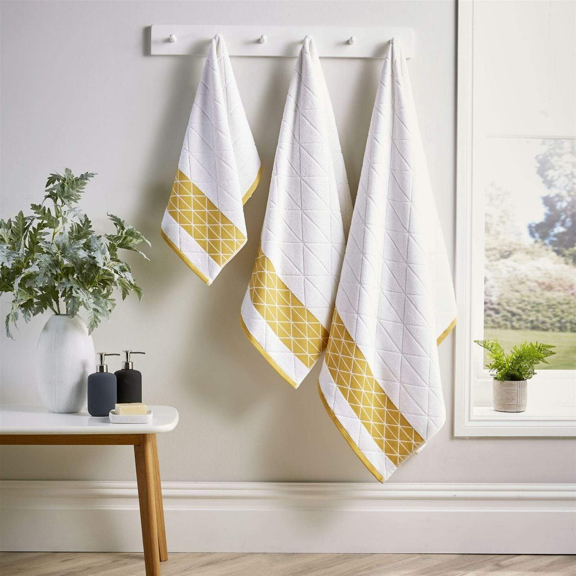 Inca Diamond Jacquard Luxury Soft Absorbent 600GSM Cotton Towels Bath Sheets Hand Towels Bath Towels Durable OEKO-TEX Certified Made in England by OLIVIA ROCCO HAND TOWEL / WHITE / OCHRE Towels