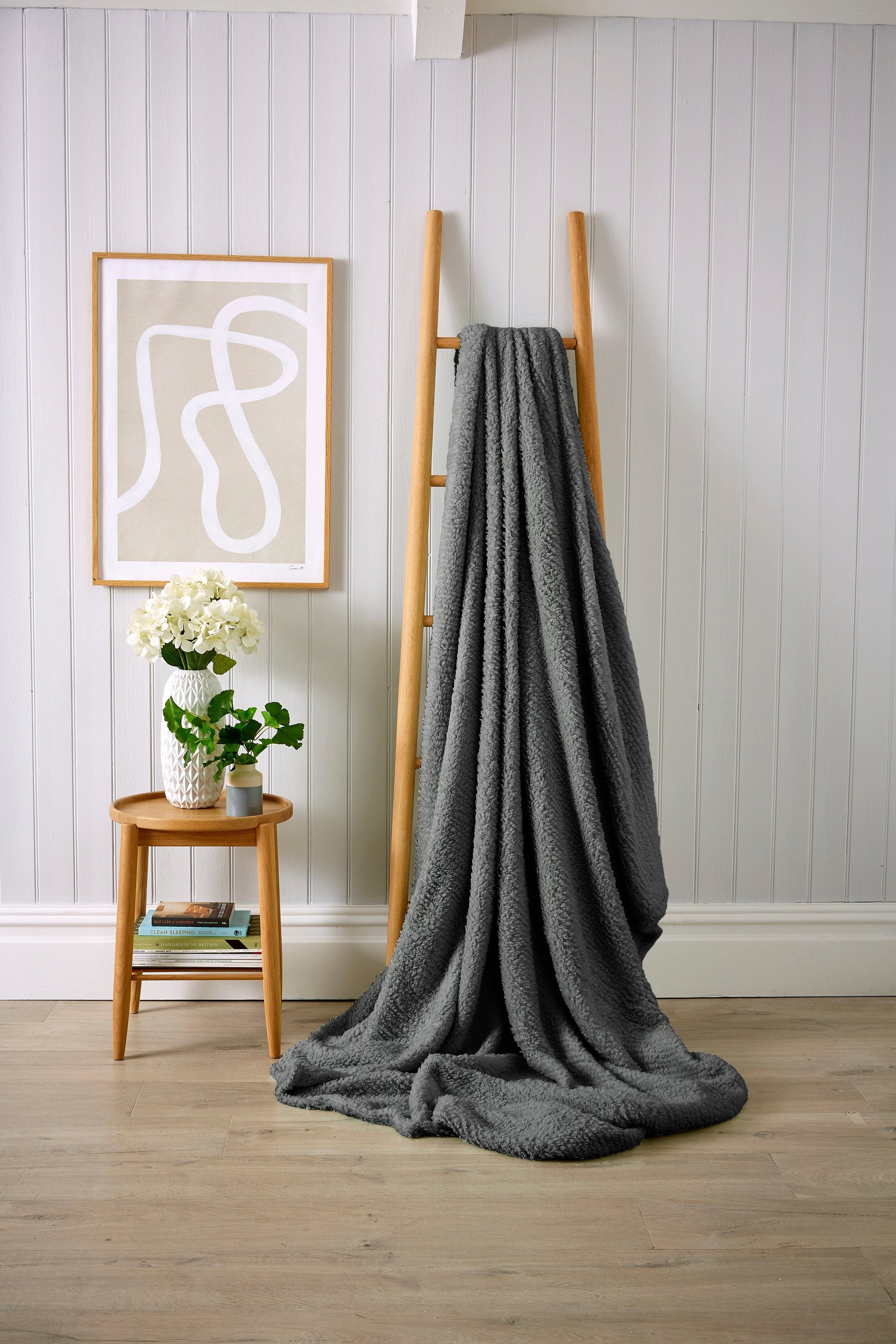 Fluffy Huggable Teddy Throw, Cosy & Snug Blanket OLIVIA ROCCO Throw