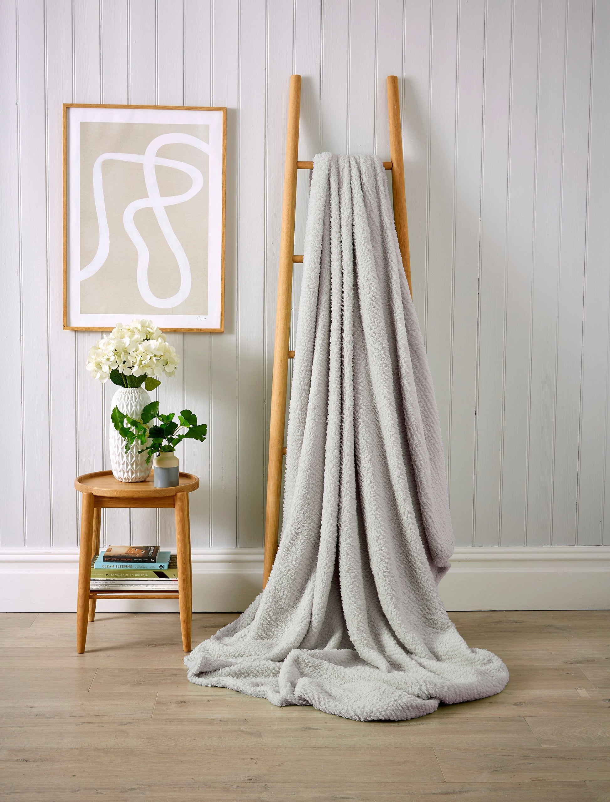 Fluffy Huggable Teddy Throw, Cosy & Snug Blanket OLIVIA ROCCO Throw