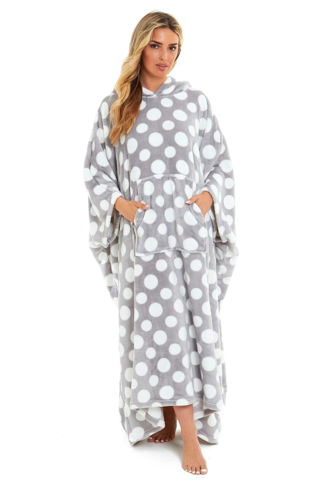 Oversized Hooded Fleece Poncho Blanket with Stars and Polka Dots Plush Wearable Blanket with Front Pocket for Adults Indoor Outdoor by Daisy Dreamer Hooded Blanket