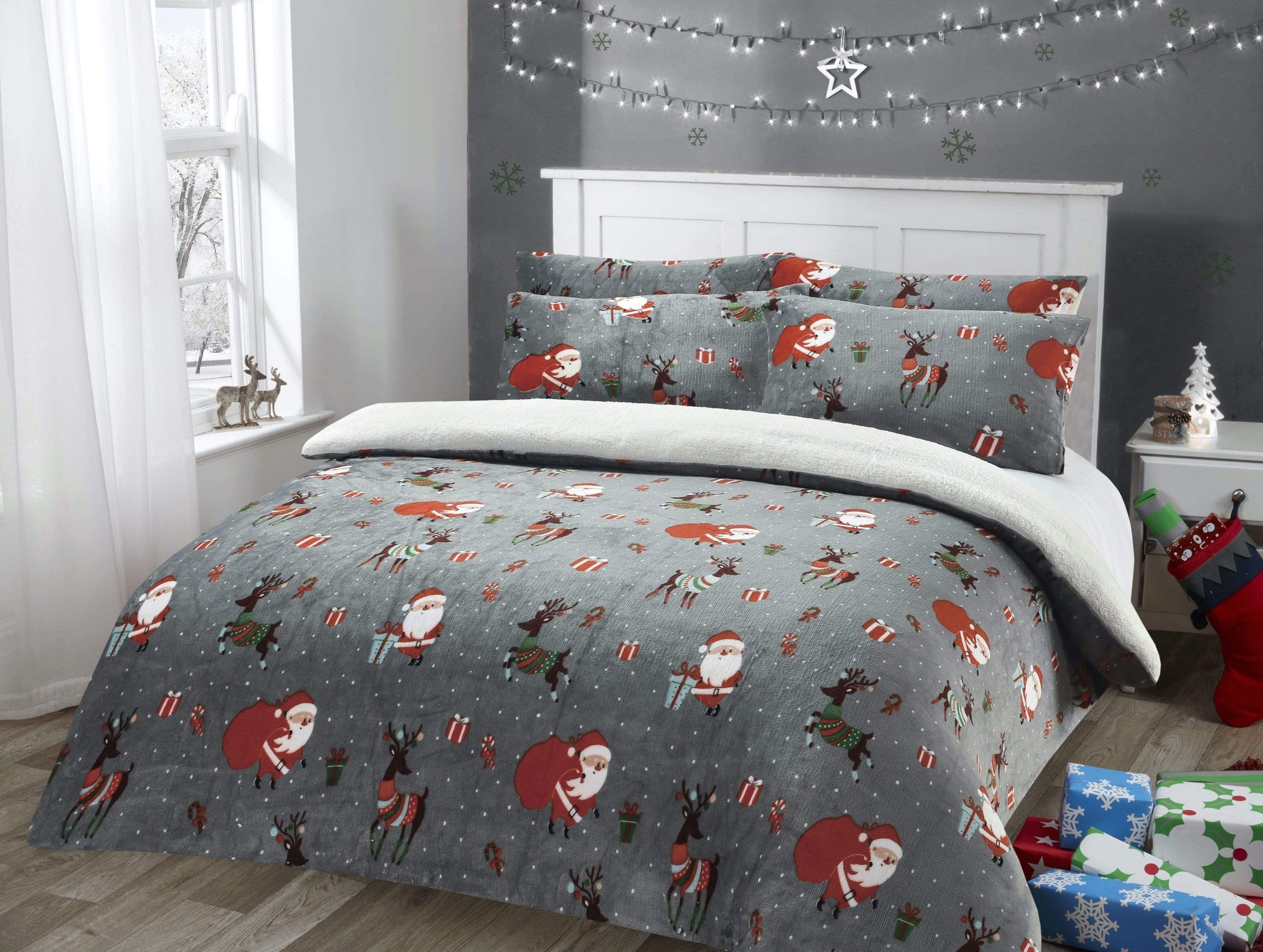 Santa Christmas Presents Reversible Teddy Fleece Duvet Cover Set Luxurious Faux Fur Bedding, Warm and Cozy Holiday Comfort OEKO-TEX Certified by OLIVIA ROCCO SINGLE Duvet Cover